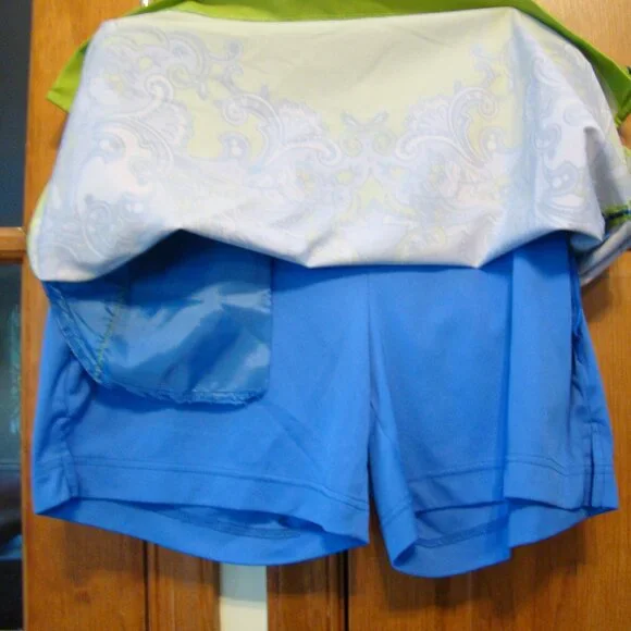 E P PRO Paisley Golf, Tennis, PickleBall Skirt/Skort, size 8 - Picture 3 of 5
